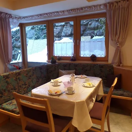 게스트하우스 Sonnenberg 3*